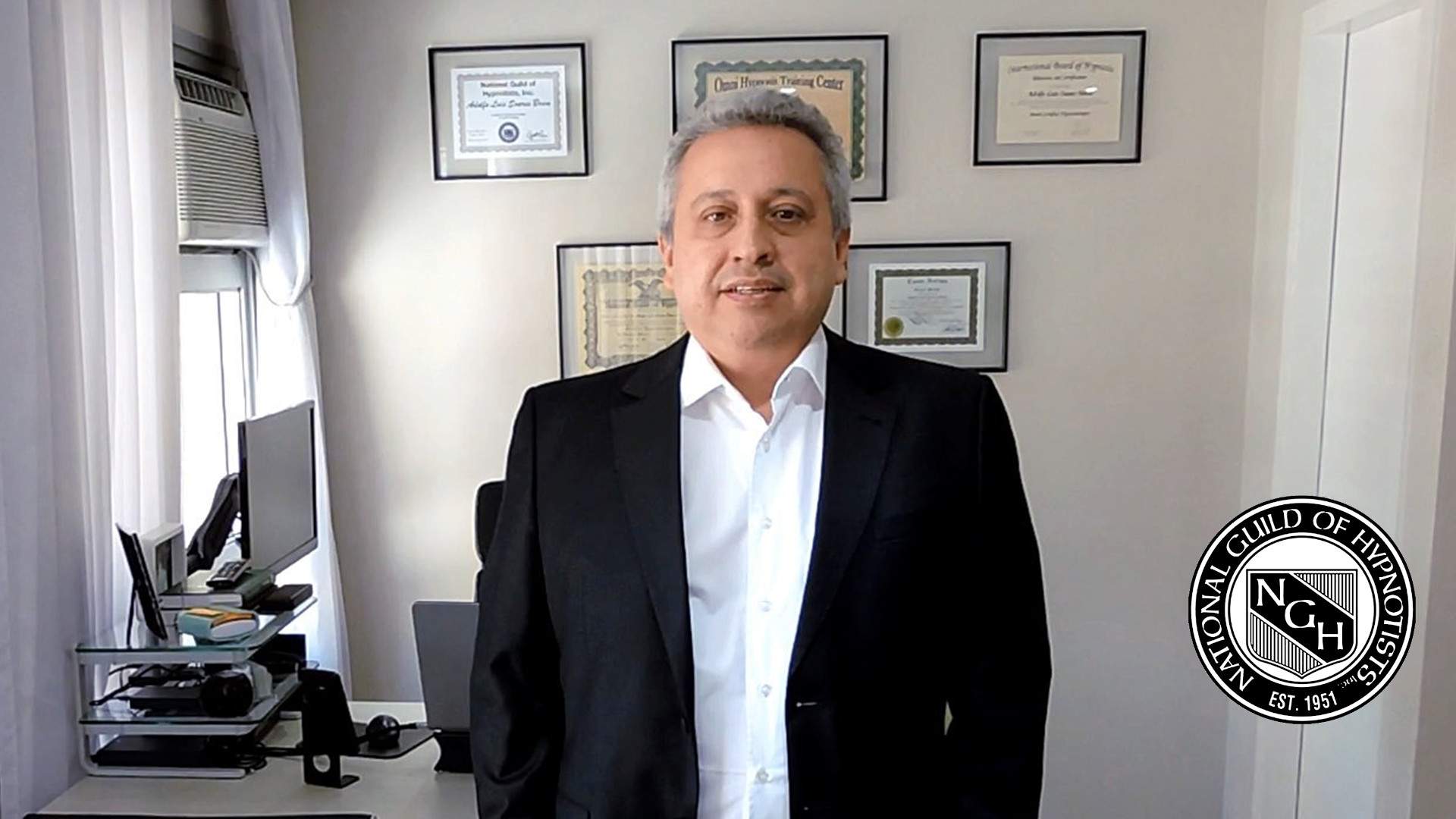 Adolfo Brum Hipnoterapeuta Adolfo Brum Hipnoterapeuta
